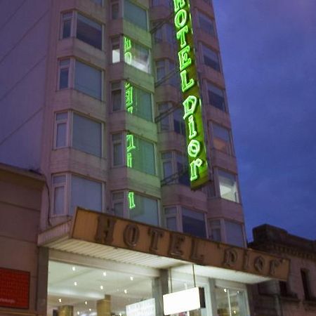 Hotel Dior 탄딜 외부 사진